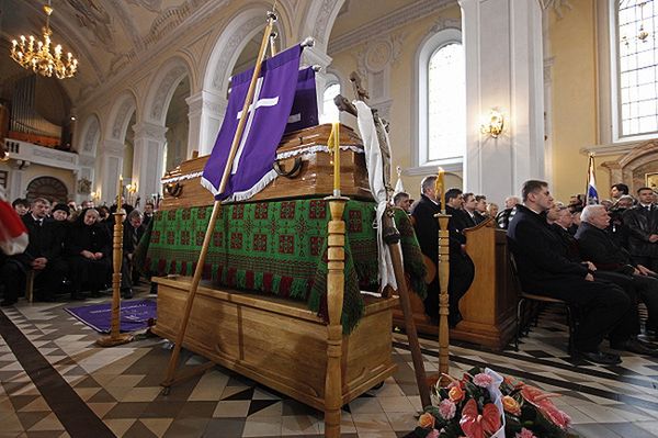 Ostatnie pożegnanie Marianny Popiełuszko