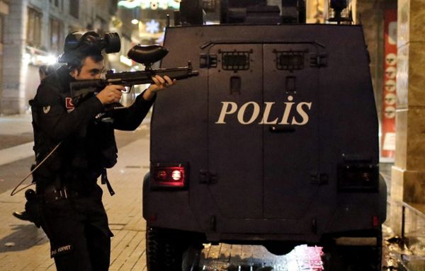 Turcja: kolejne czystki w policji - w Ankarze zwolniono setki policjantów