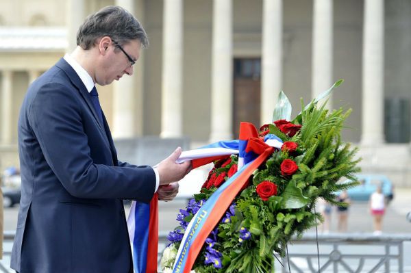 Premier Serbii ma się udać na obchody upamiętniające masakrę w Srebrenicy