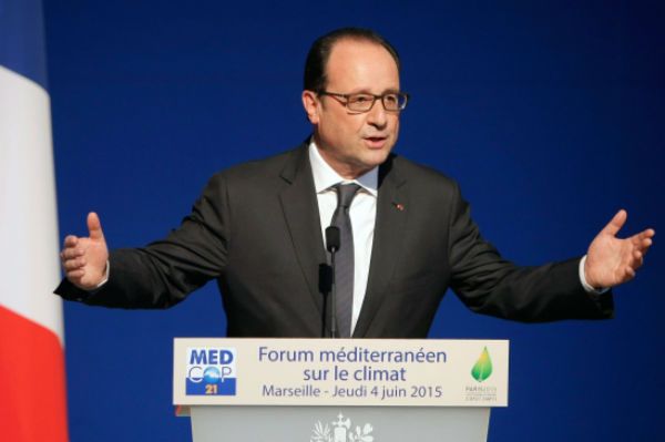 Hollande chce zapisania w konstytucji języków regionalnych