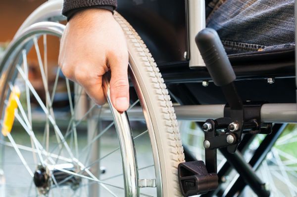 Pielęgniarz na wózku udaremnił napad na szpital