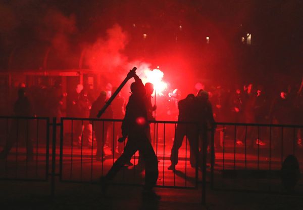 Marsz Niepodległości przeszedł przez Warszawę. Nie obyło się bez incydentów