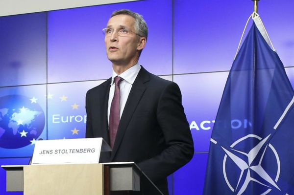 NATO: siły rosyjskie przesuwają się ku granicy z Ukrainą