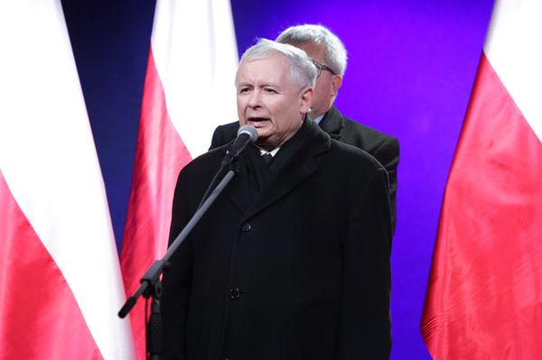 Prokuratura: Jarosław Kaczyński nie znieważył prezydenta i prezesów sądów