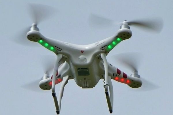 UE wyda 67 mln euro na drony do kontroli granic morskich?