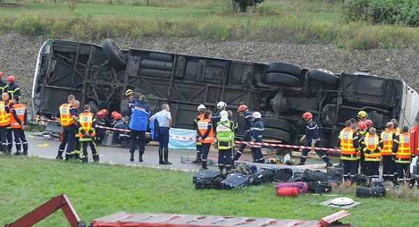 Prokuratura wszczęła śledztwo ws. wypadku polskiego autokaru we Francji