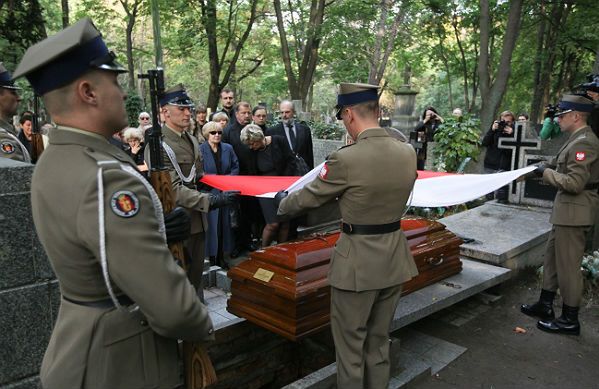 Drugi pogrzeb Teresy Walewskiej-Przyjałkowskiej