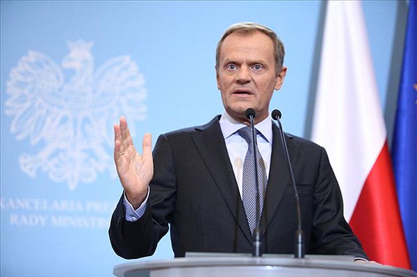 "Fakt": Premier Tusk ukrył prawdę o swojej rodzinie