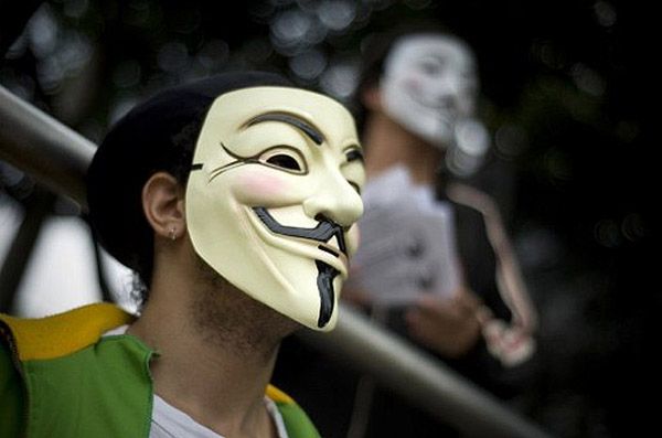 KE szykuje rewolucję w sieci; koniec anonimowości?