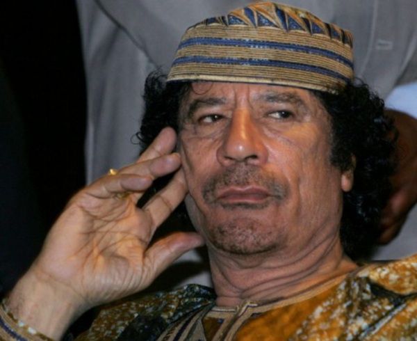Kara więzienia za gloryfikowanie Muammara Kadafiego i jego reżimu