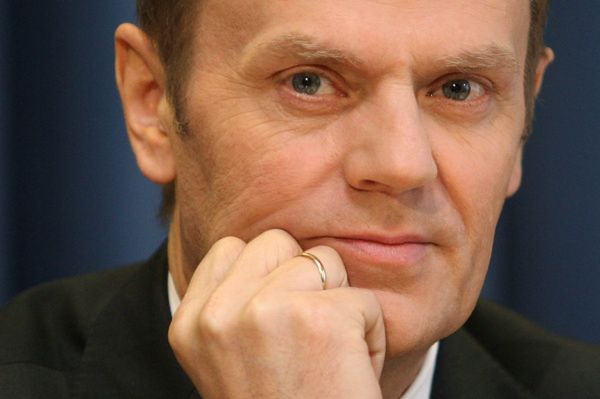 Tusk chce go osłabić