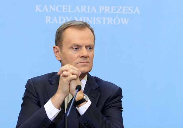 Tusk zapewnia: uratujemy nasze pieniądze