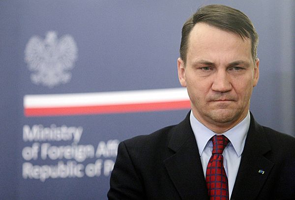 Groźna broń u bram Polski? Sikorski zaniepokojony