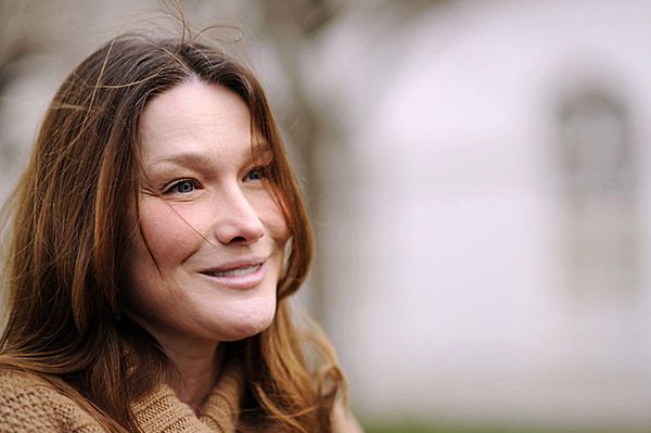 Carla Bruni zgodziła się na to? W internecie zawrzało