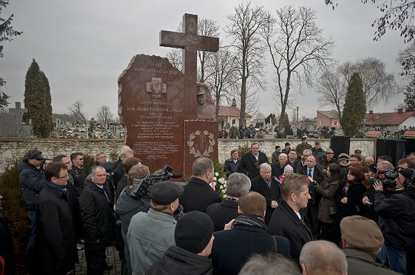 "Nie mają swoich grobów, komuniści odebrali im cześć"