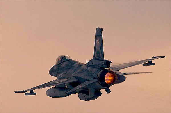 Polskie F-16 polecą na Bliski Wschód