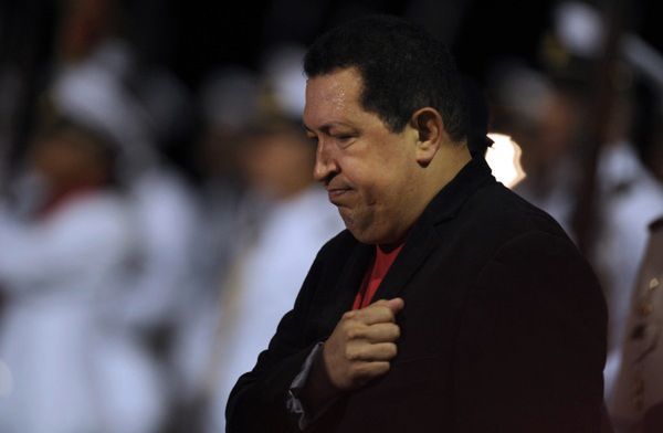 Chavez: Wenezuela będzie kupować czołgi-amfibie od Chin