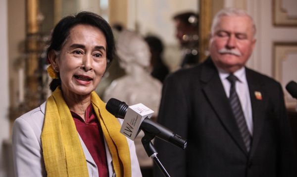 Birmańska noblistka Aung San Suu Kyi będzie honorową obywatelką Warszawy