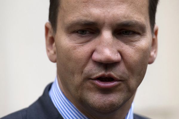 Radosław Sikorski: Nobel dla OPCW - słuszna decyzja w słusznej sprawie