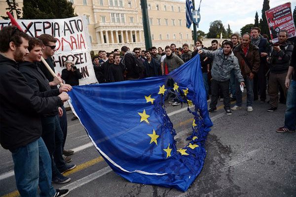 Zachód nie chce Unii Europejskiej? Gwałtowny spadek poparcia dla integracji