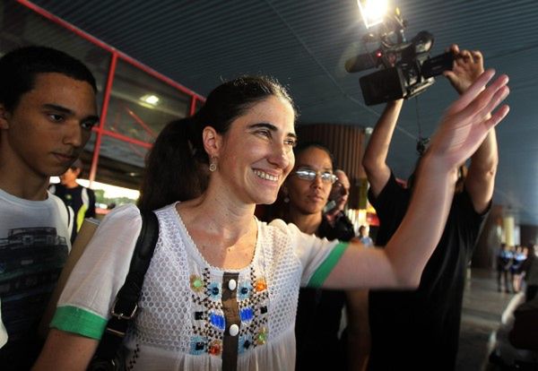 Blogerka Yoani Sanchez wróciła na Kubę