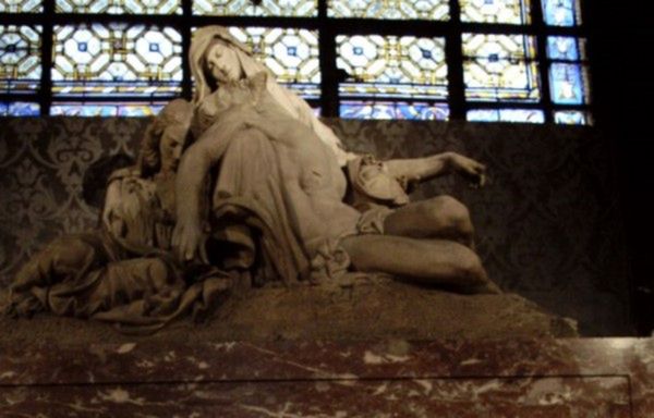 Watykan wspomina atak szaleńca na "Pietę" Michała Anioła