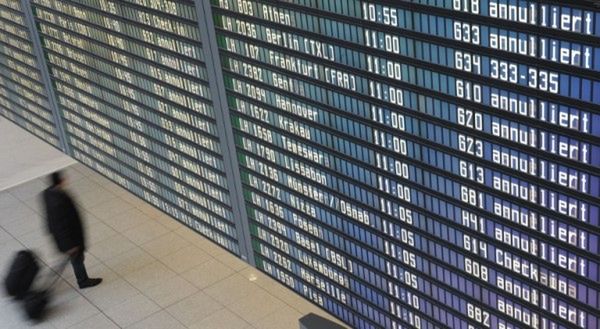 Strajk na lotniskach. Lufthansa odwołuje 600 lotów, w tym z Polski
