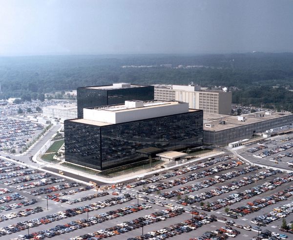Władze USA bronią programu PRISM, który służy do zbierania danych z serwerów firm internetowych