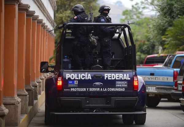 Meksyk: 22 zabitych podczas starć gangsterów z policją