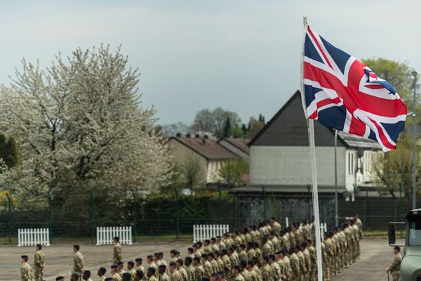 Wielka Brytania sprzedaje sprzęt wojskowy Syrii i Iranowi