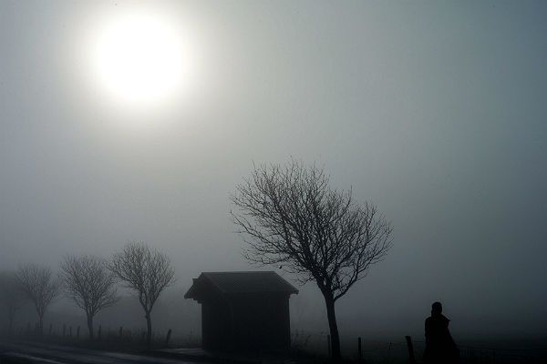 Pochmurnie, możliwe opady i silny wiatr - prognoza pogody na 22 i 23 lipca