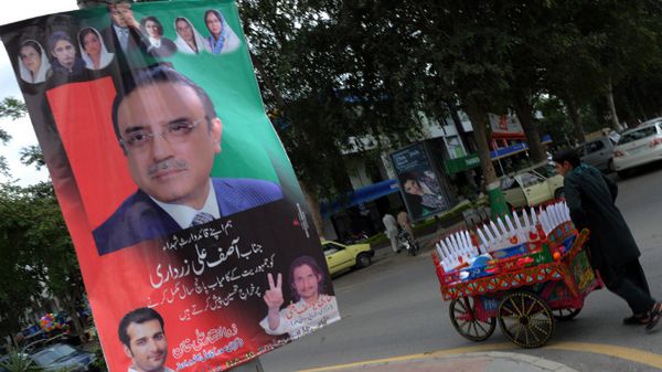 Pakistan: cywilny rząd dotrwał do końca kadencji - pierwszy raz w historii