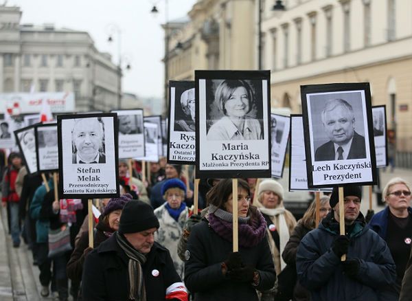 Rodziny ofiar katastrofy pod Smoleńskiem przesłuchają czarne skrzynki?