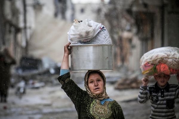 Szef MSZ Wielkiej Brytanii: nie wykluczamy żadnej opcji, by ocalić ludność w Syrii