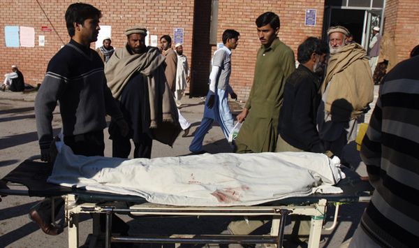 Kolejne trzy ofiary ataków na pracowników programu szczepień w Pakistanie