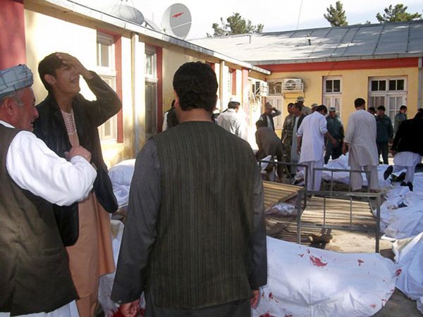 Afganistan: co najmniej 37 zabitych w zamachu samobójczym