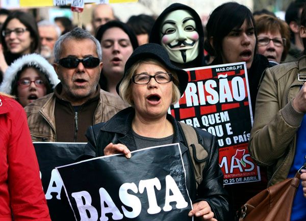 Największe od dwóch lat demonstracje antyrządowe w Portugalii