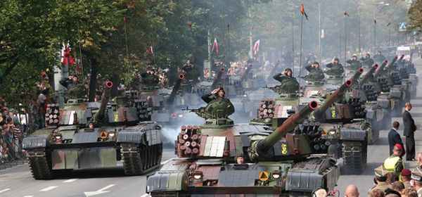 Polska się zbroi. Mimo kryzysu, wydatki na armię będą rosły z roku na rok