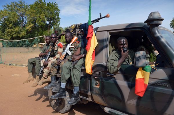 Niepokojące doniesienia: wojsko Mali stosuje przemoc wobec wyzwalanej ludności