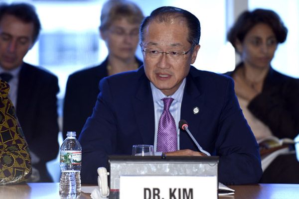 Prezes Banku Światowego: wspólnota międzynarodowa "żałośnie zawiodła" w sprawie Eboli