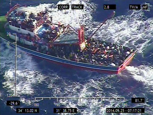 Cypryjski statek turystyczny uratował 300 uchodźców