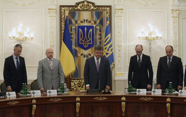 Ukraina rozpatruje stan wojenny i zamknięcie granic z Rosją