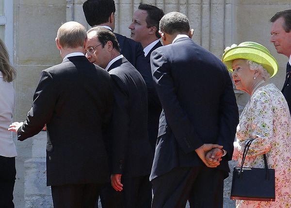 Spotkanie Baracka Obamy z Władimirem Putinem podczas obchodów w Normandii