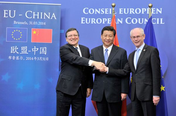 Prezydent Chin Xi Jinping po raz pierwszy w historii z wizytą w instytucjach Unii Europejskiej