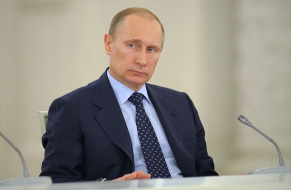 Władimir Putin: sankcje nieco szkodzą Rosji, lecz nie w stopniu krytycznym