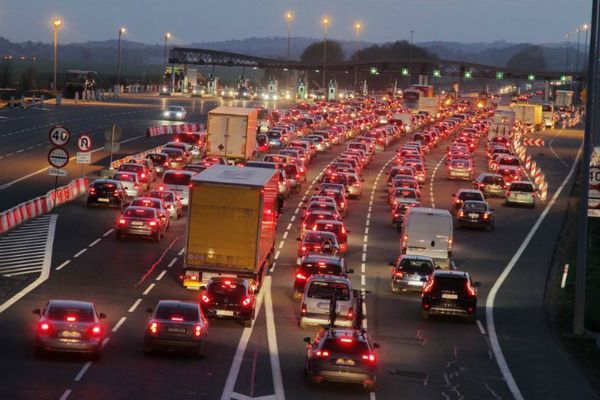 Autostrada A4 będzie bezpłatna. Szlabany pójdą w górę, ale...