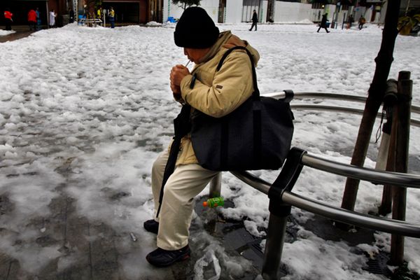 Dziewięć ofiar śmiertelnych śnieżnego żywiołu w Japonii