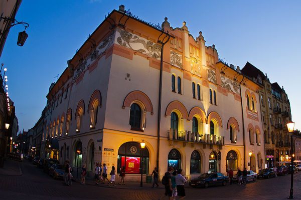 Nieboska prowokacja w krakowskim Starym Teatrze. Aktorzy rezygnują.