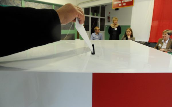 Polacy pokochali referenda