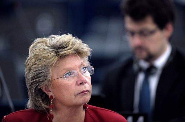 Viviane Reding: UE powinna stworzyć swoje własne służby wywiadowcze